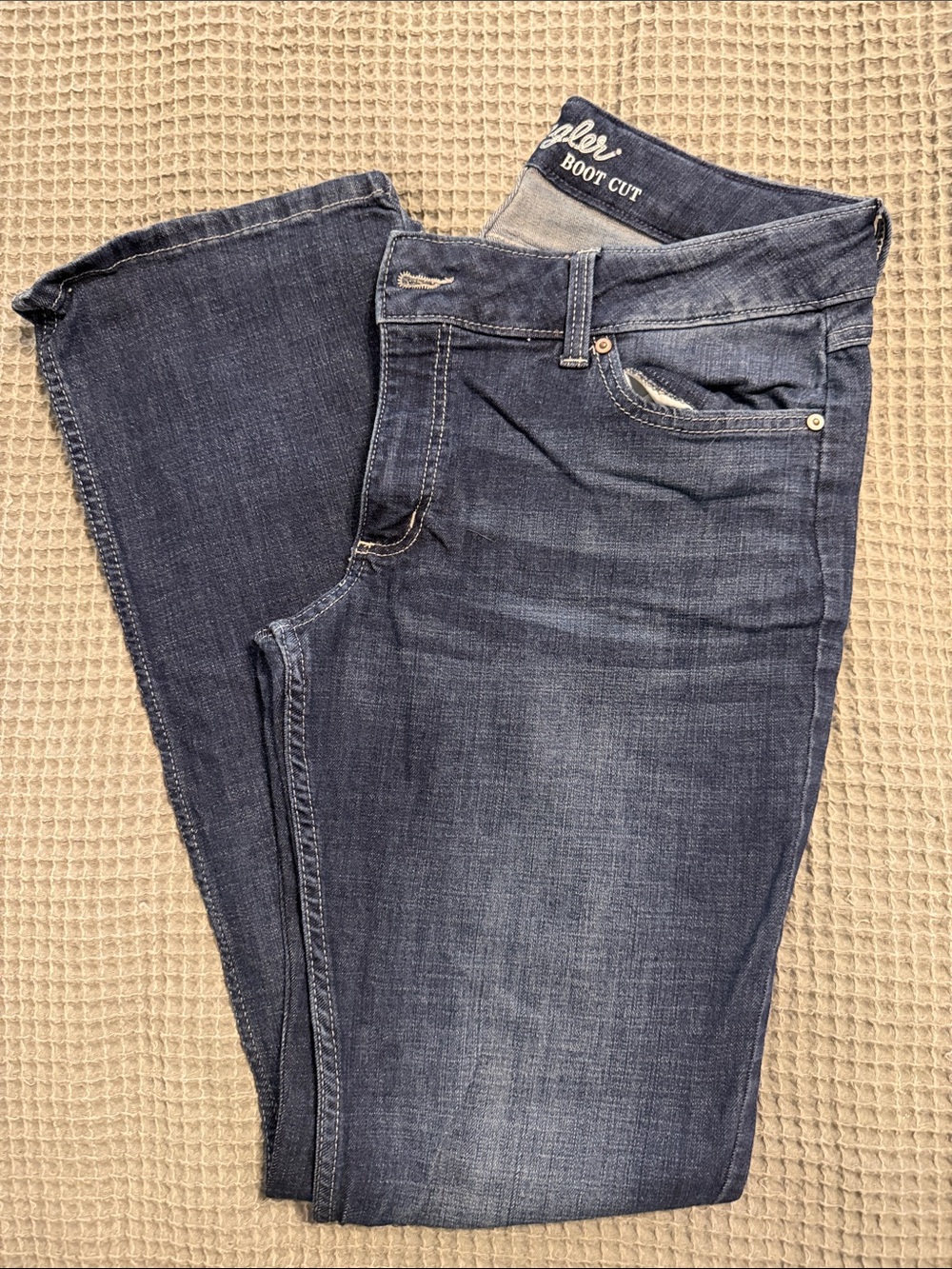 Wrangler Women's Boot Cut Jeans - Dark Blue Wash